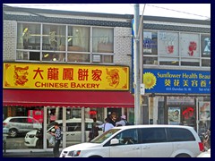 Chinatown Toronto 07 - Dundas St W